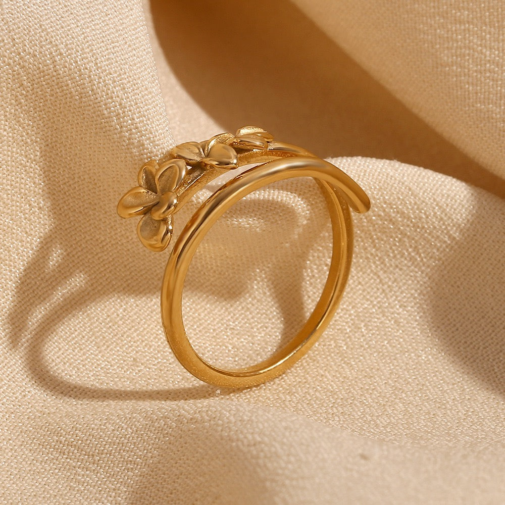 Pedro Flower line rings