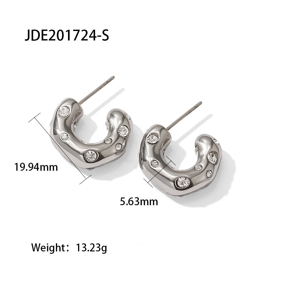 Classic studs
