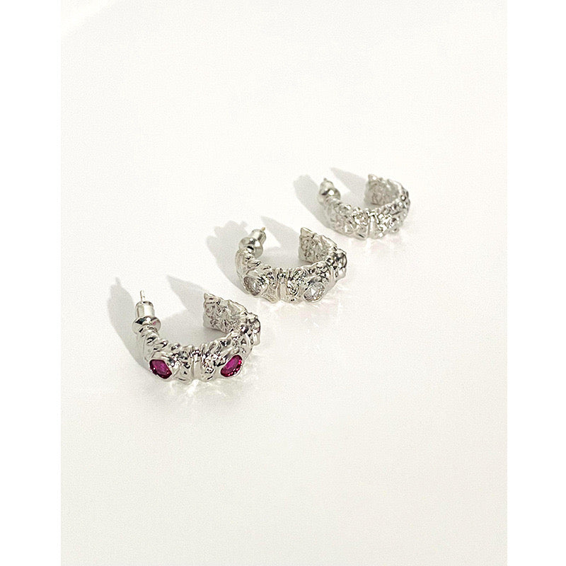 Danielle Classic lava studs