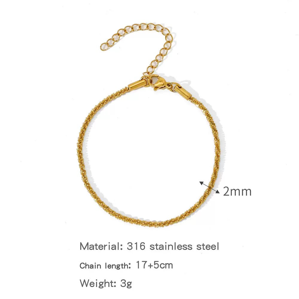 Dainty plain chain bracelets