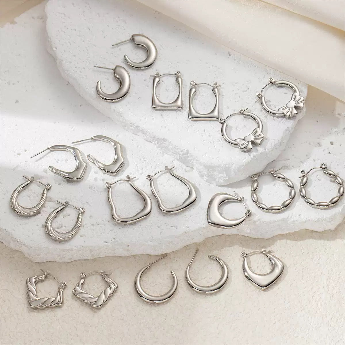 Stainless steel classic hoops
