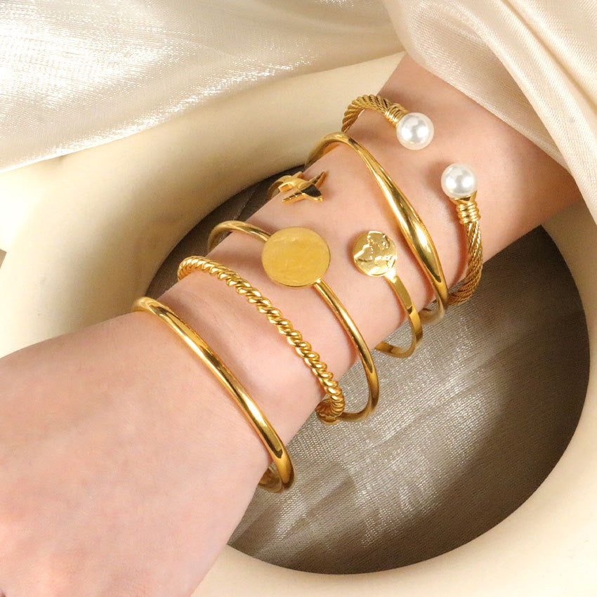 Chubby open bangle