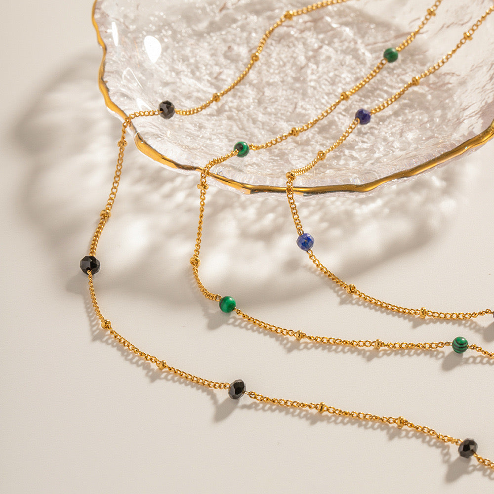 Noa Chic beady necklaces