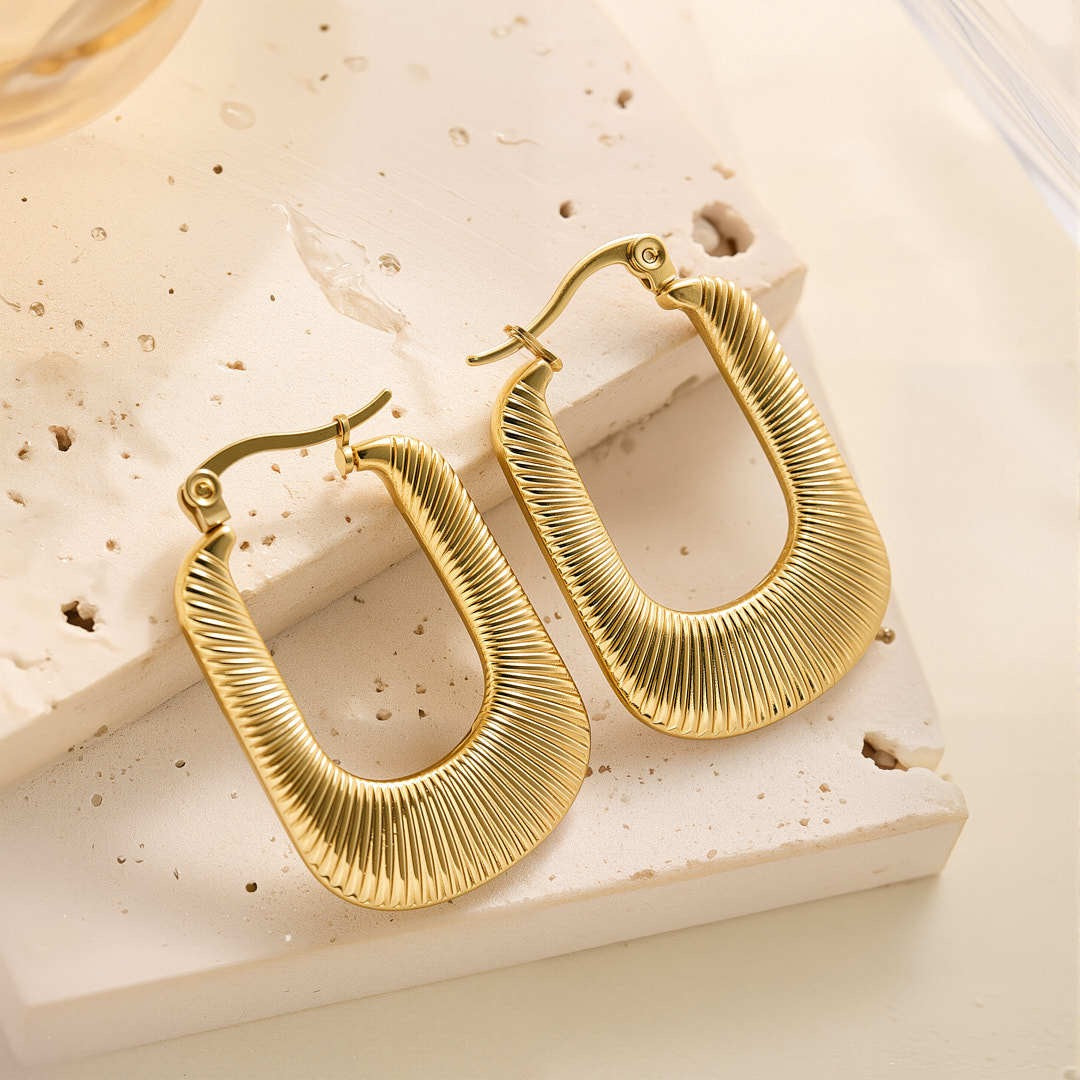 Classic hoops