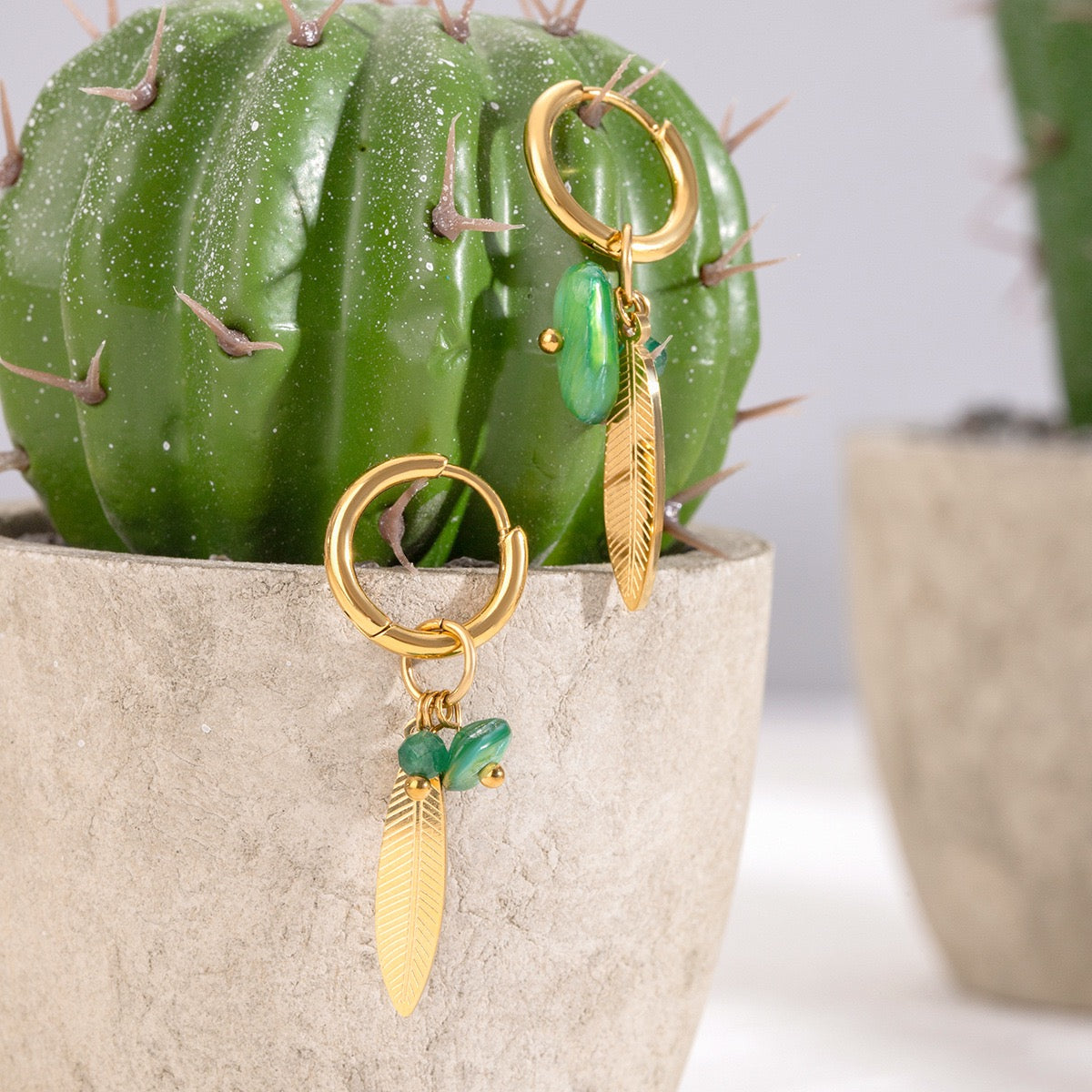Green leaf hoops
