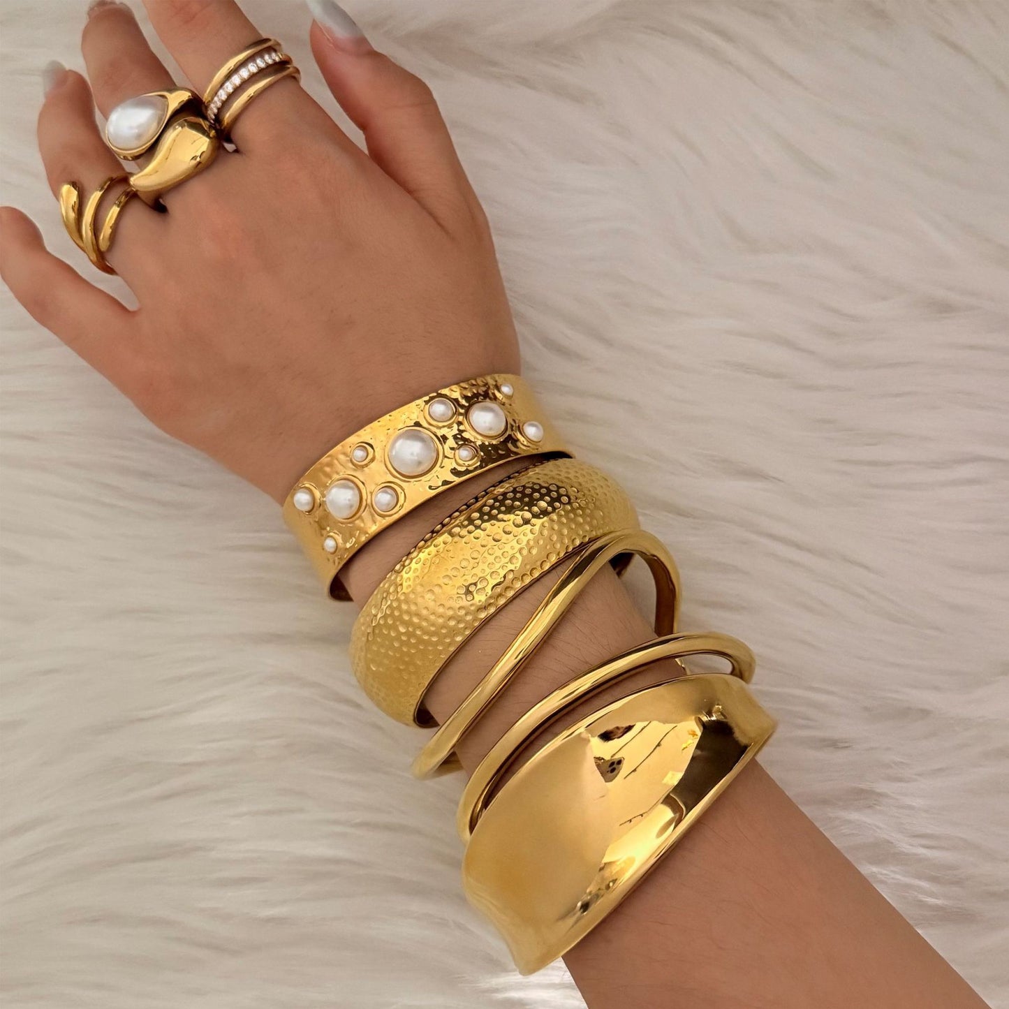 Open layer bangles