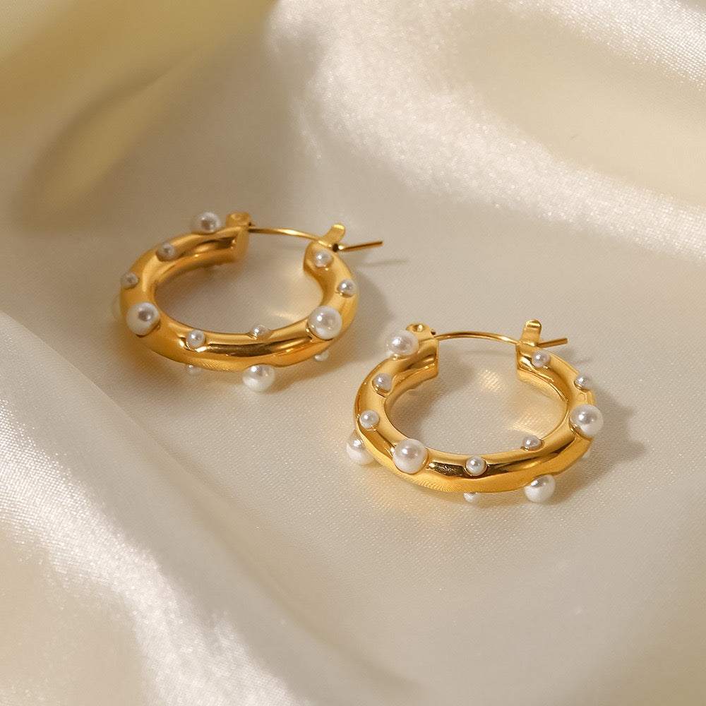 Arabella Dream hoops