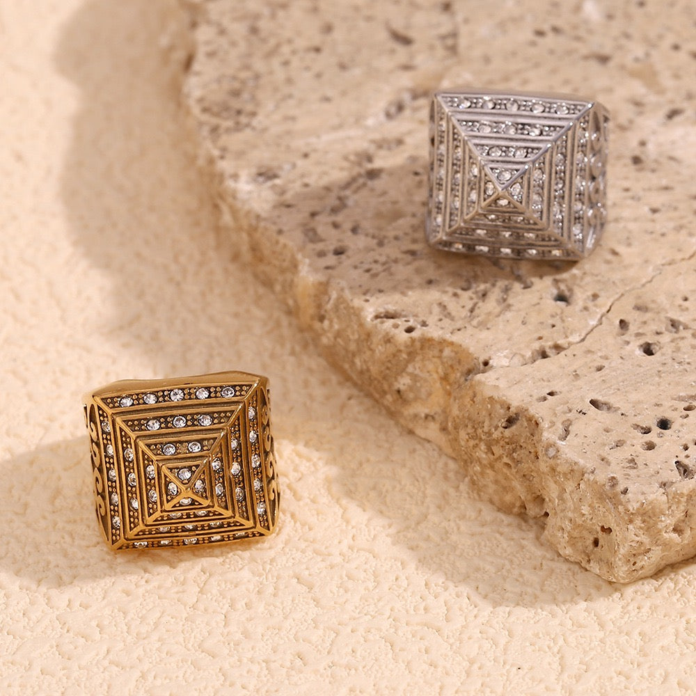 Pyramid rings