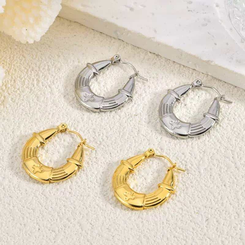 Pattern round hoops earrings