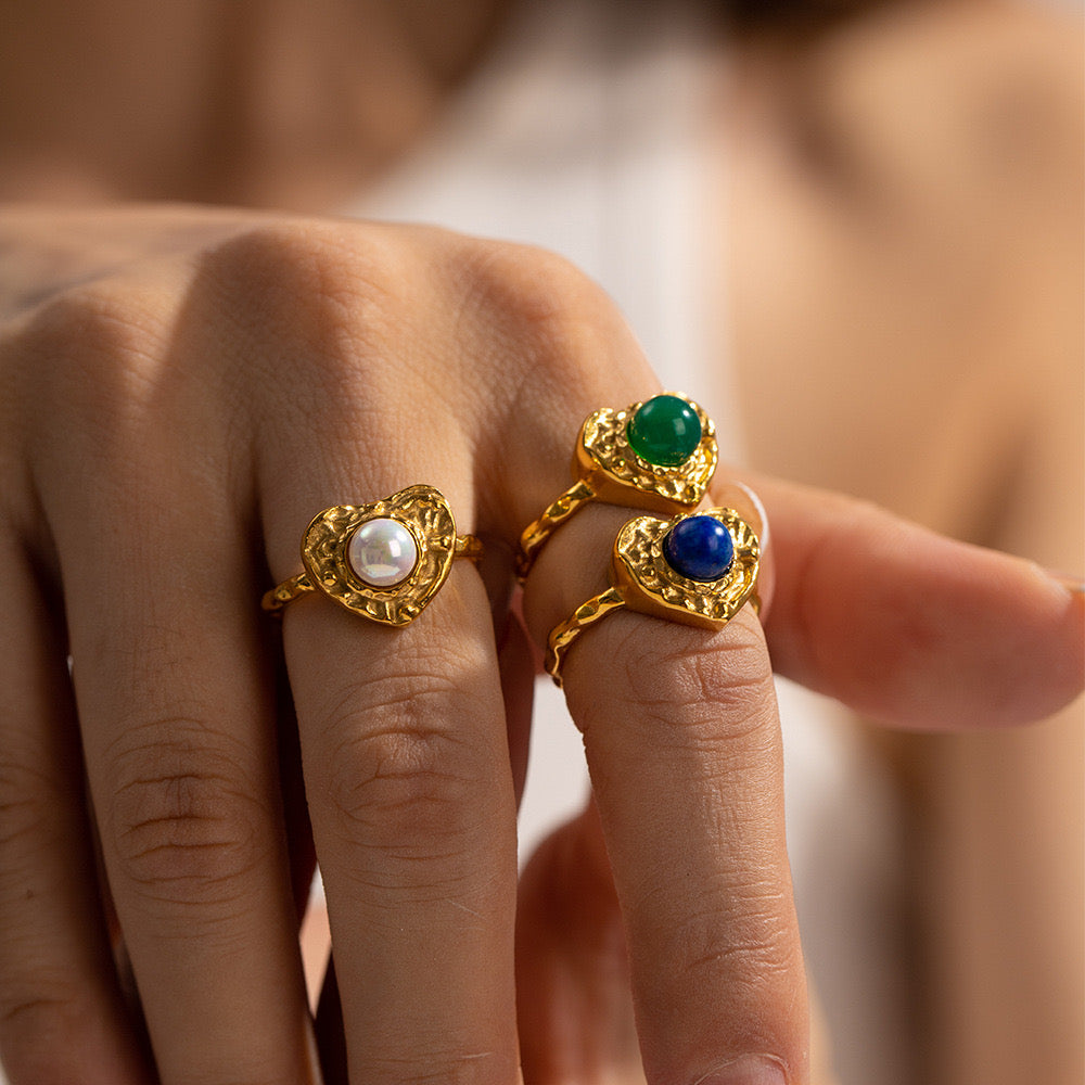 Thea Lava heart rings
