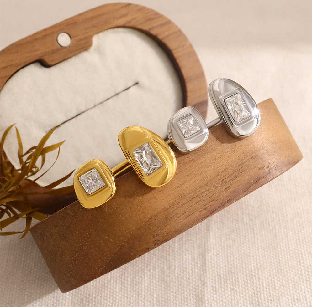 Two rocks ring