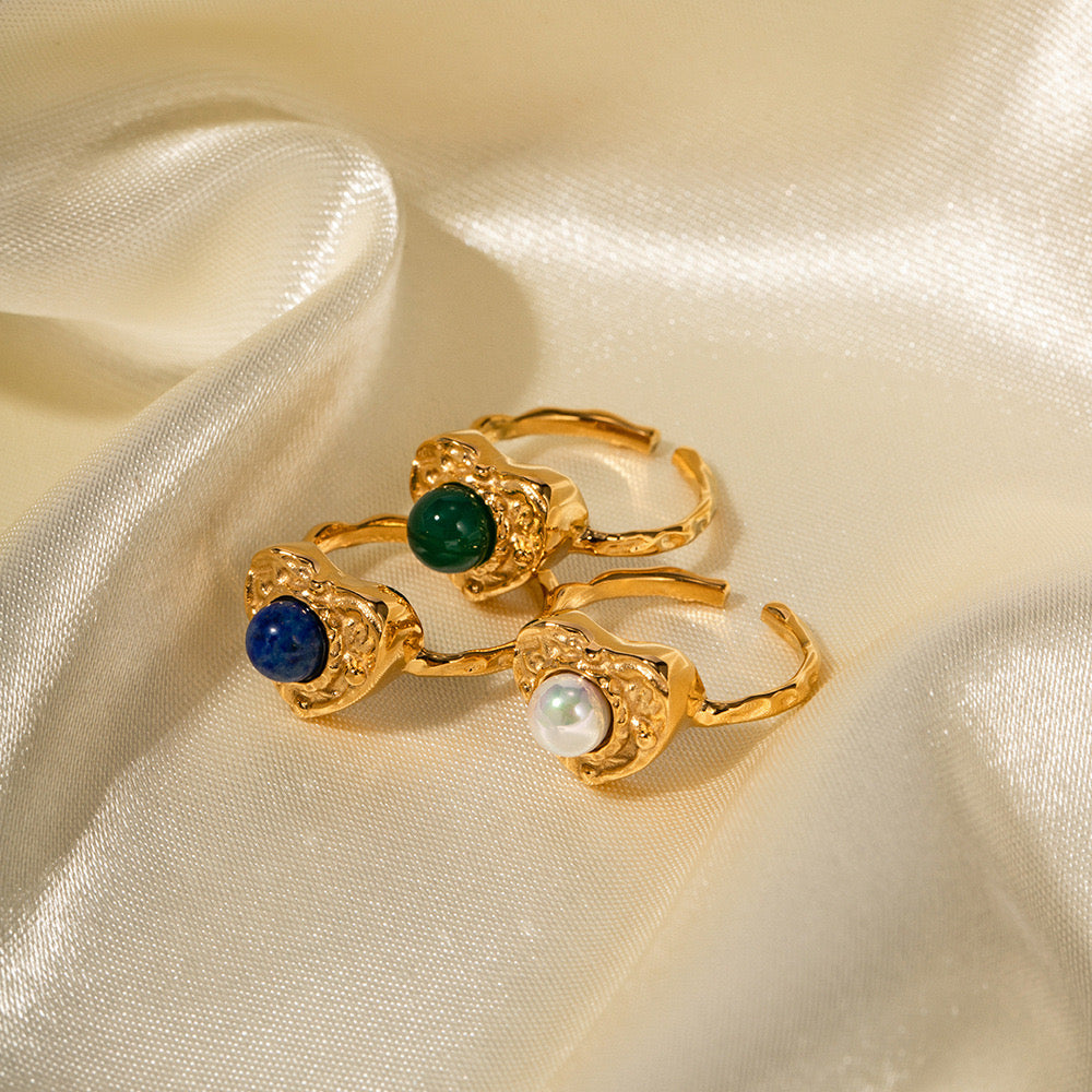 Thea Lava heart rings