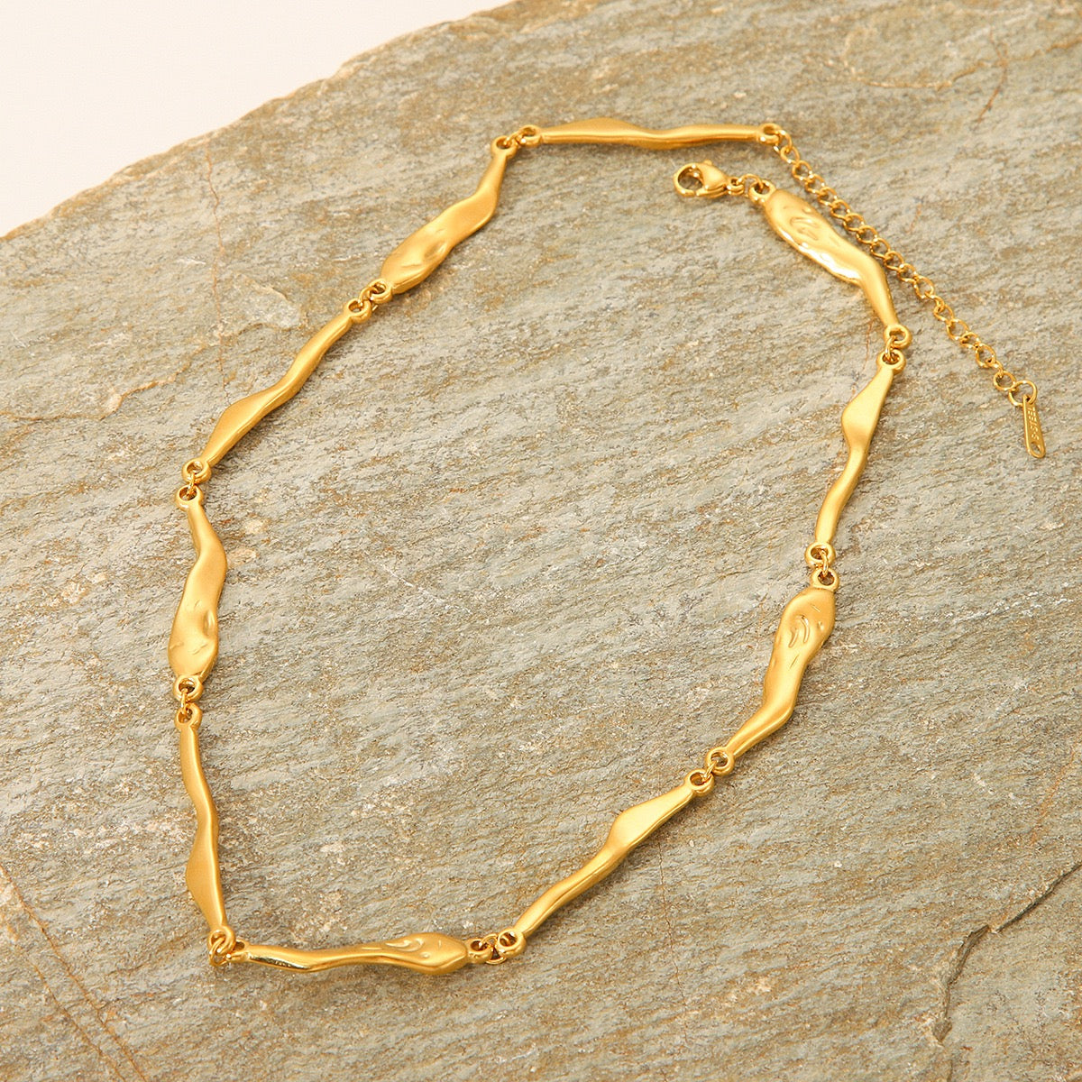 Statement chain necklace