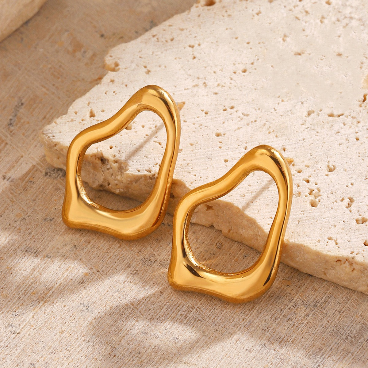 Eve lines earrings