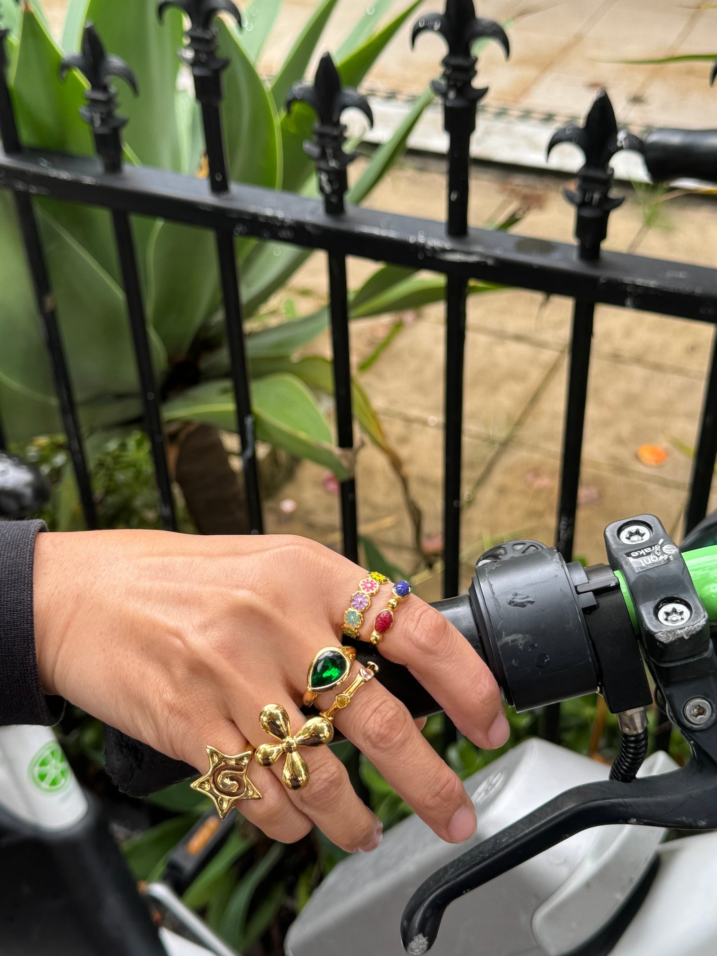Twilight snake rings
