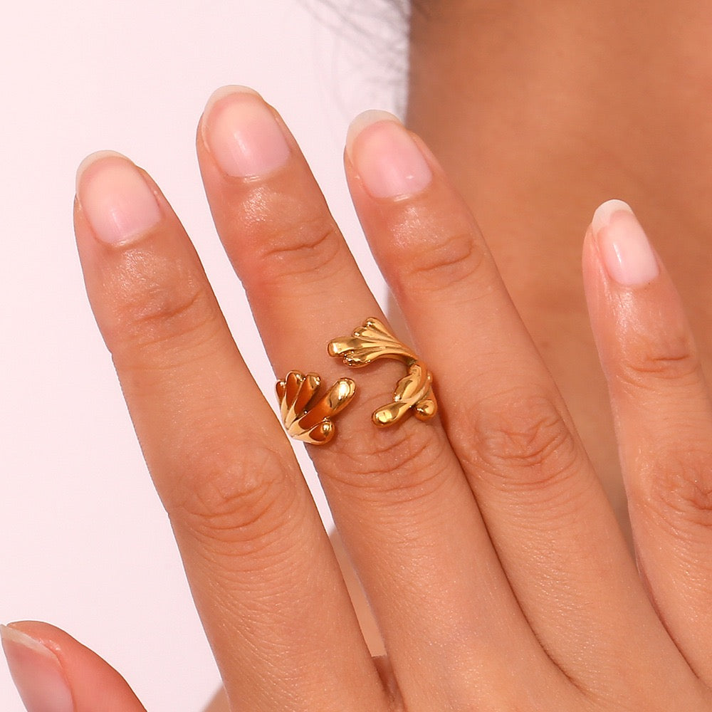 Benita splash of the wave rings