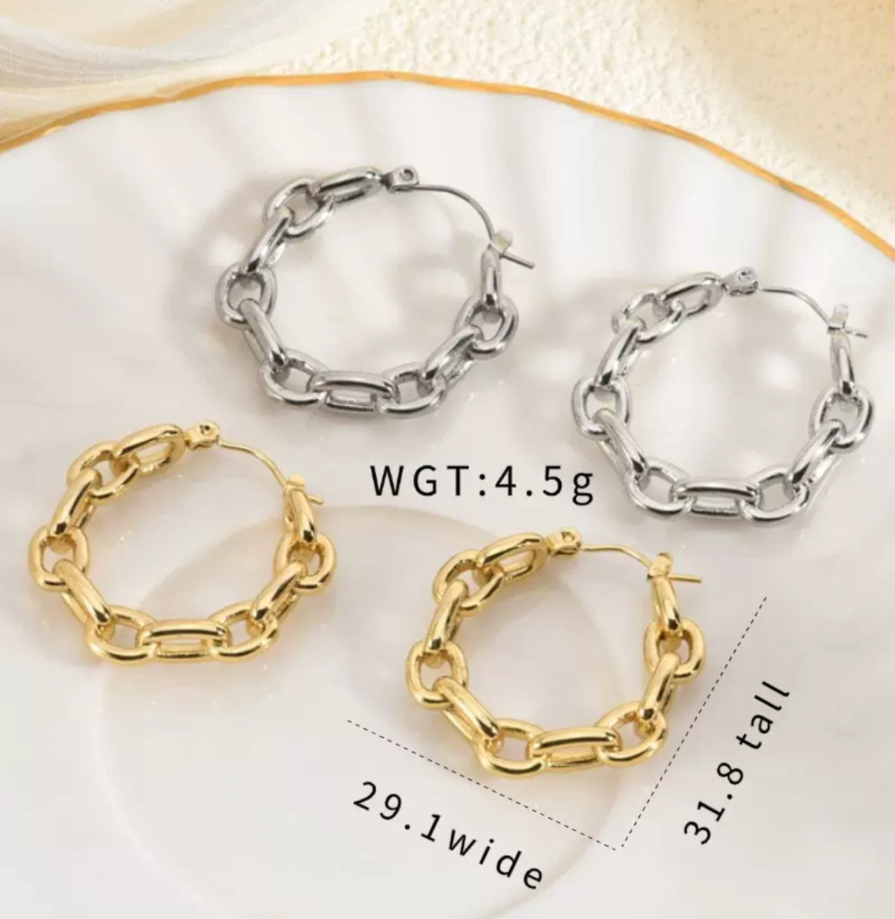 Classic hoops earrings