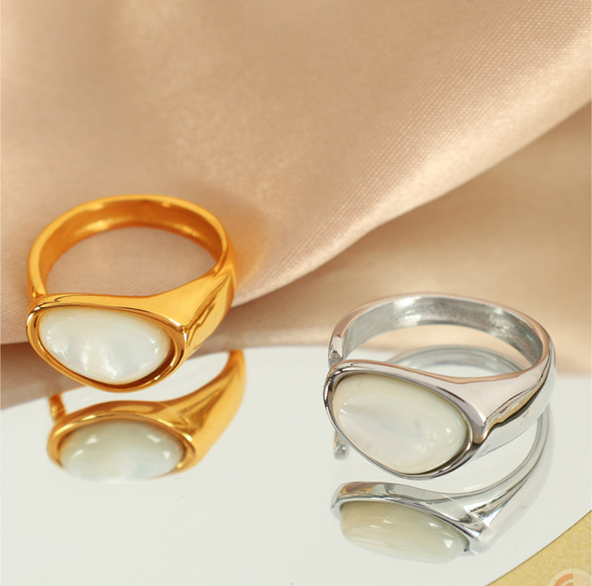 Carina stone rings