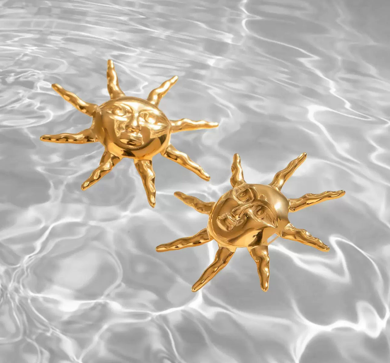 Perky sun earrings