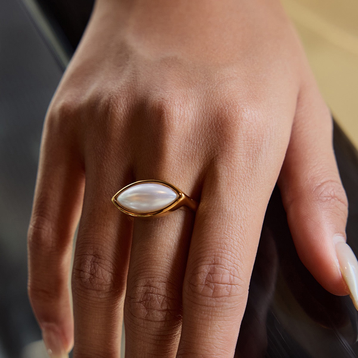 Smile White ring
