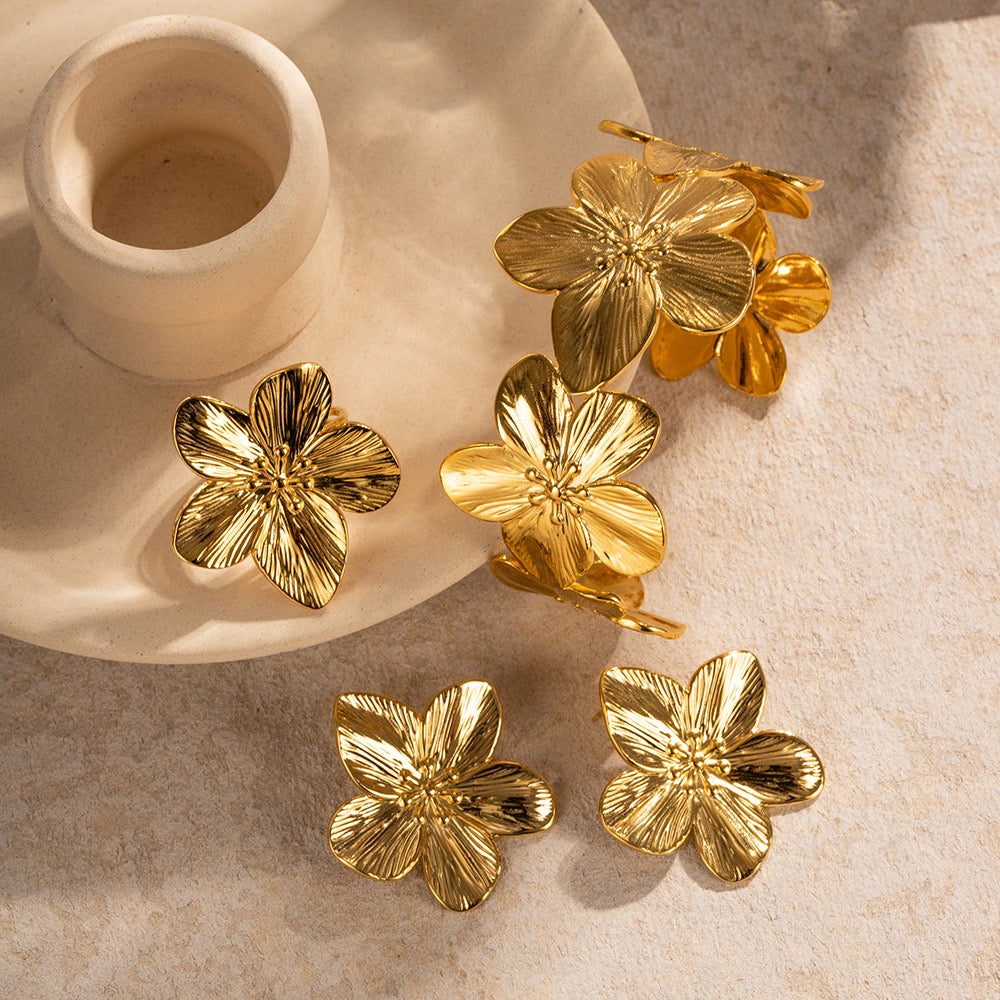 Sonia flower collection