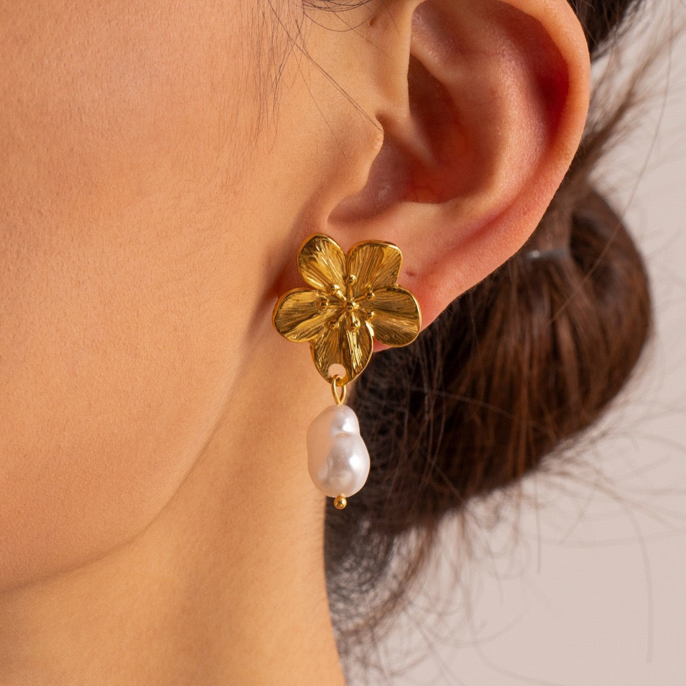 Sonia flower collection