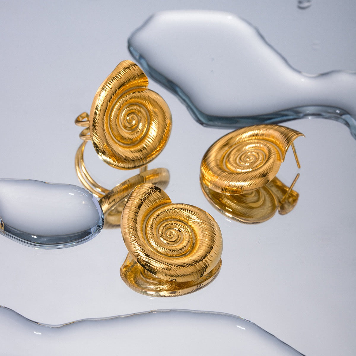 Swirl collections