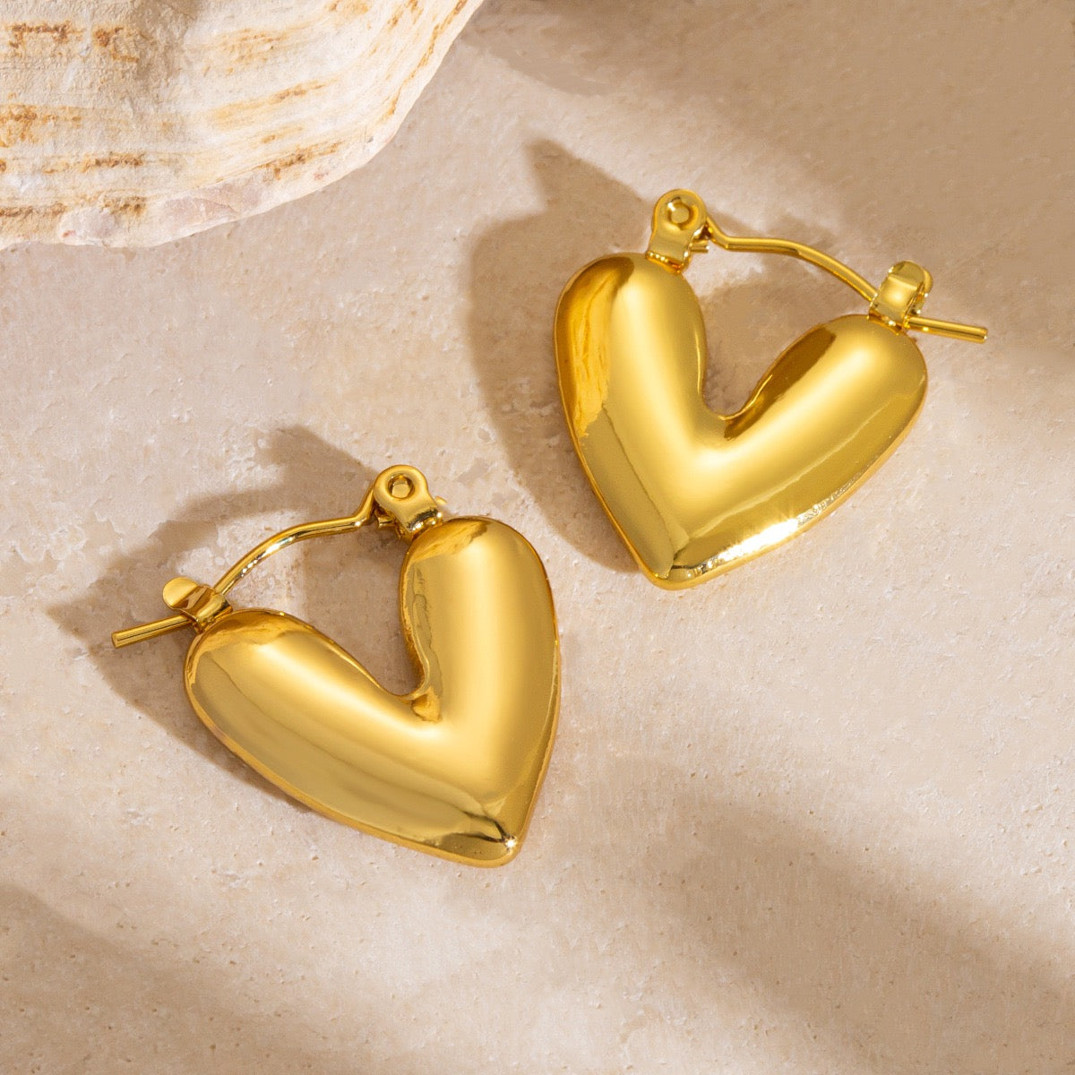 Chubby dainty heart hoops