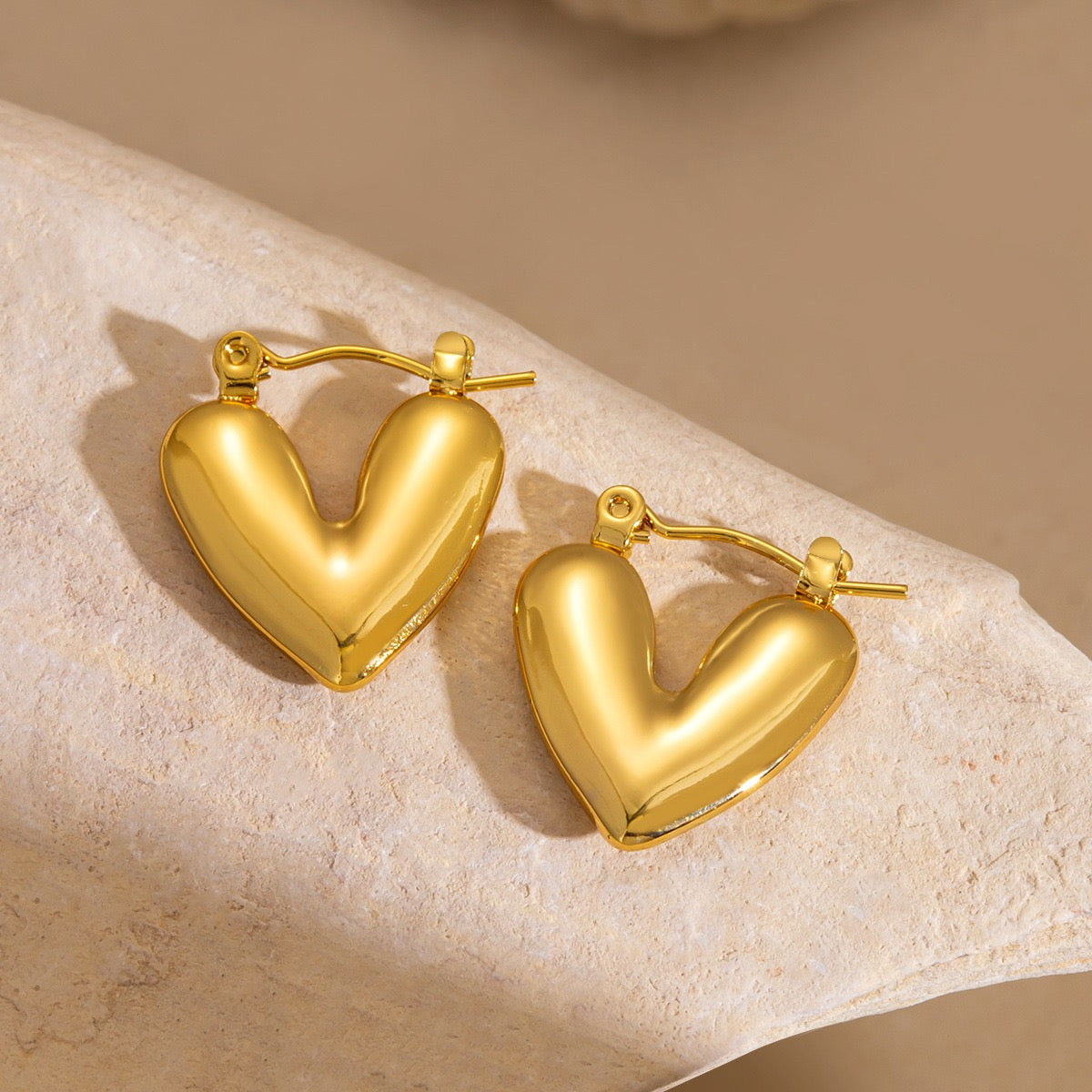 Chubby dainty heart hoops