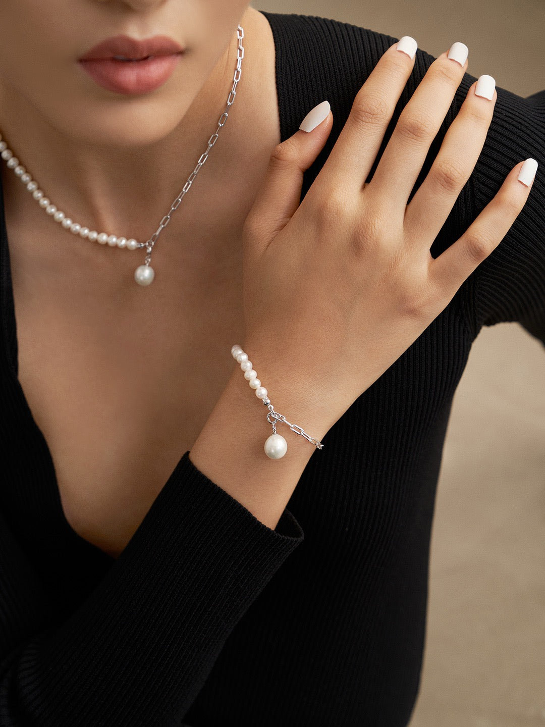 Gango Half chain Pearl set