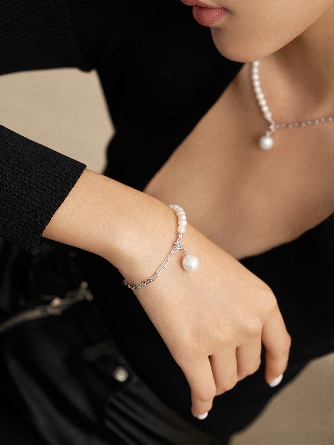 Gango Half chain Pearl set