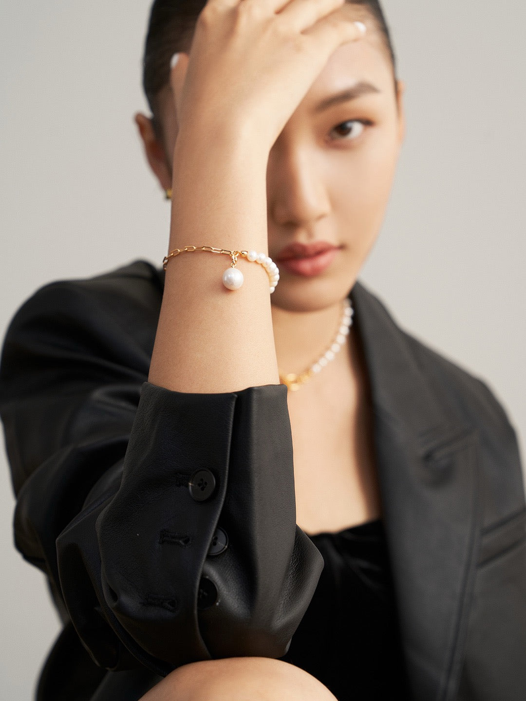 Gango Half chain Pearl set