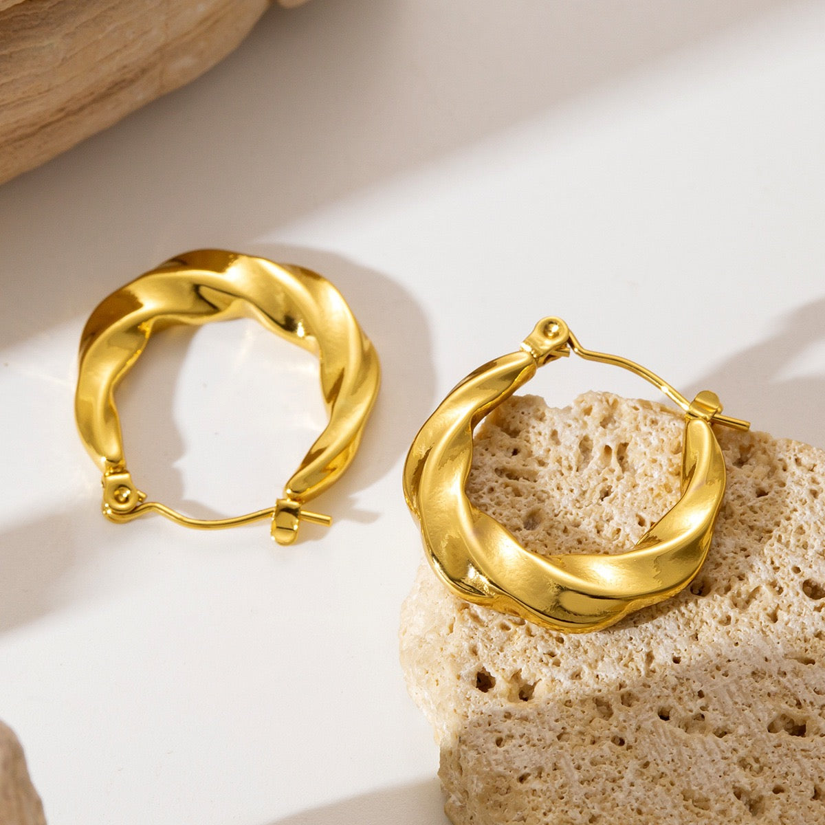 Classic twist hoops