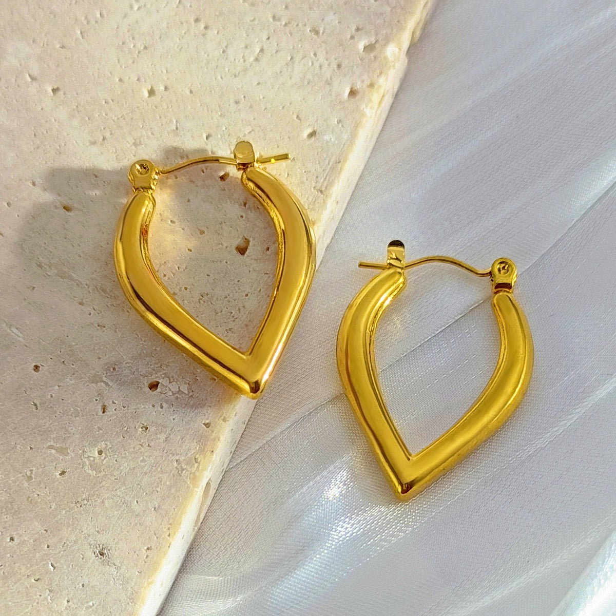 Classic hoops