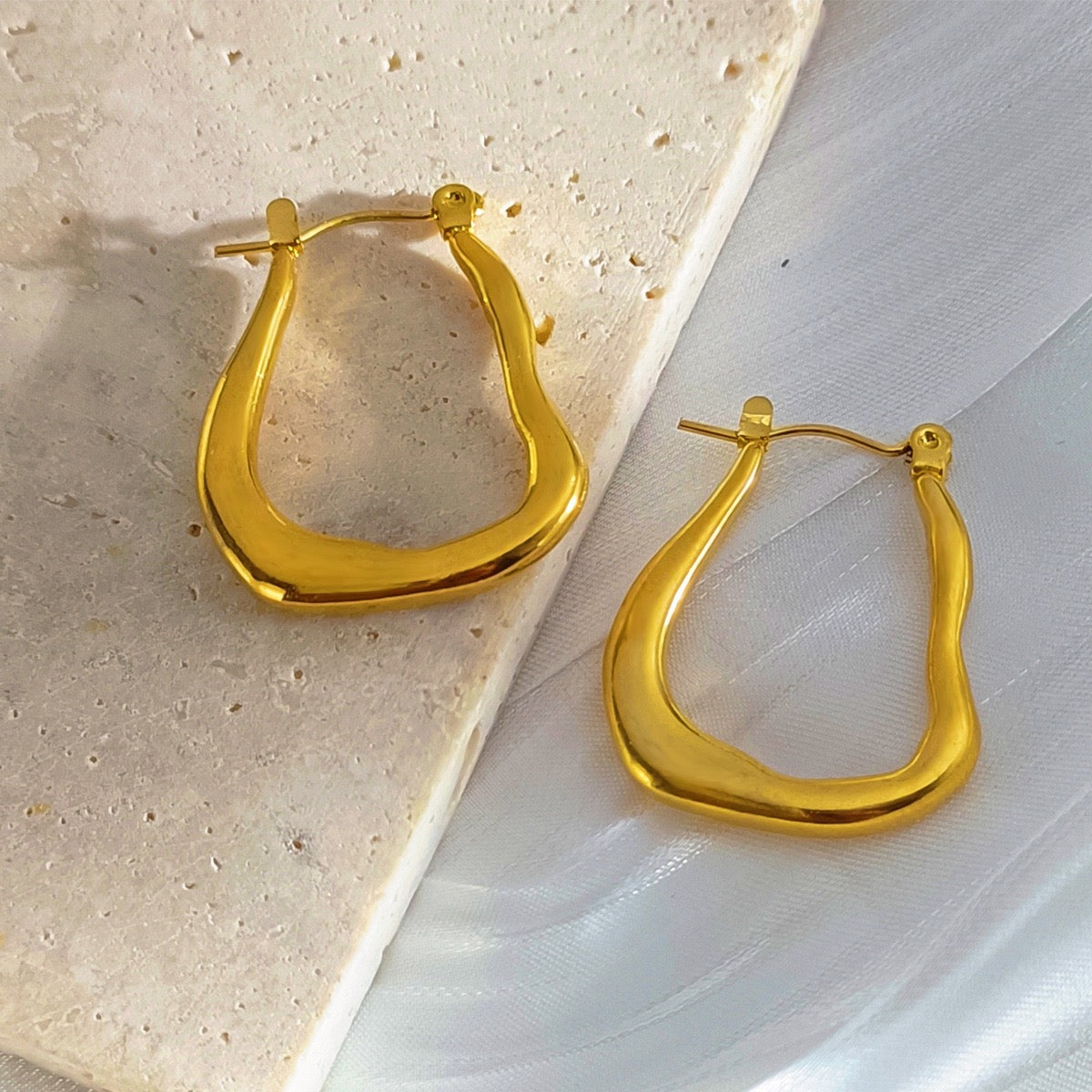 Classic hoops