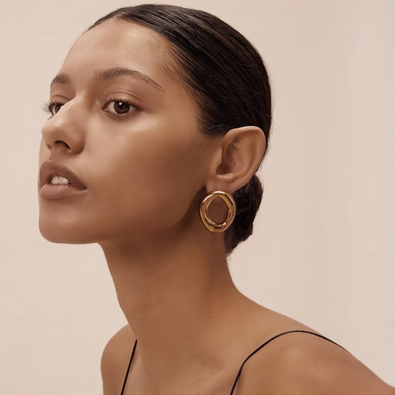 Oval hoops earrings