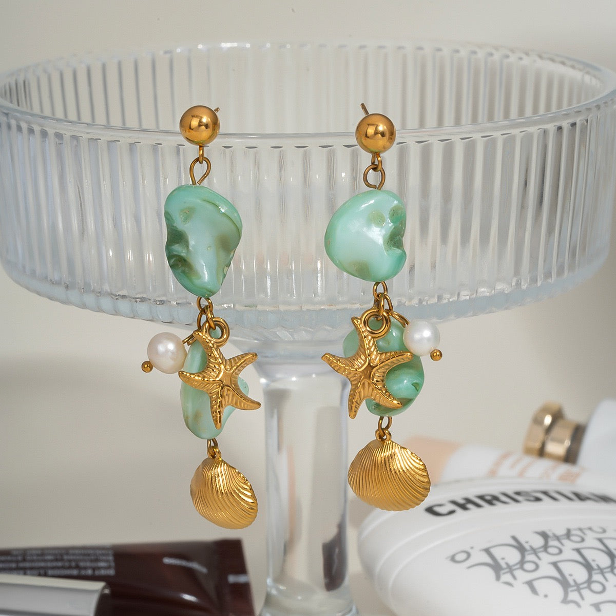 Green natural shell earrings