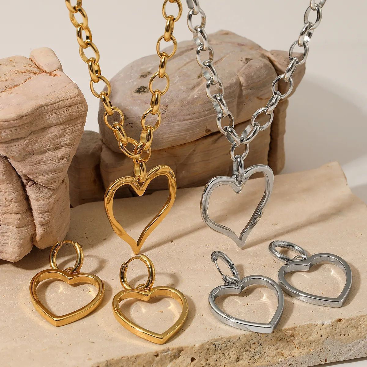 Big heart statement necklace