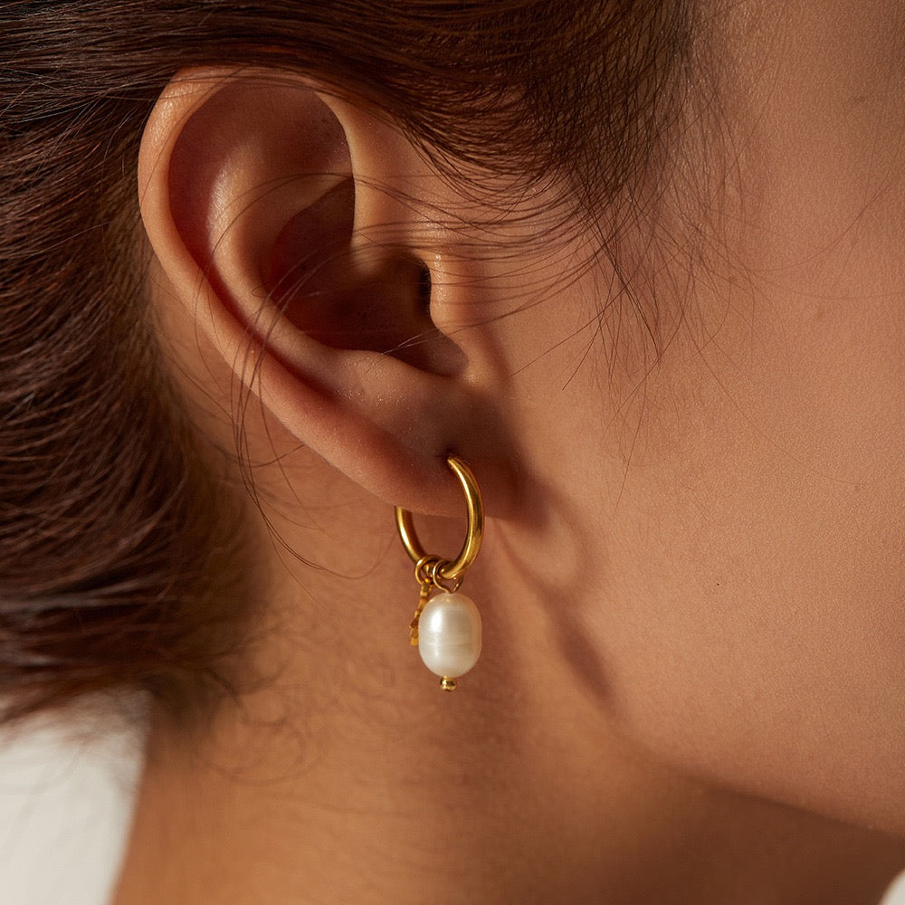 Ashley freshwater pearls star hoops
