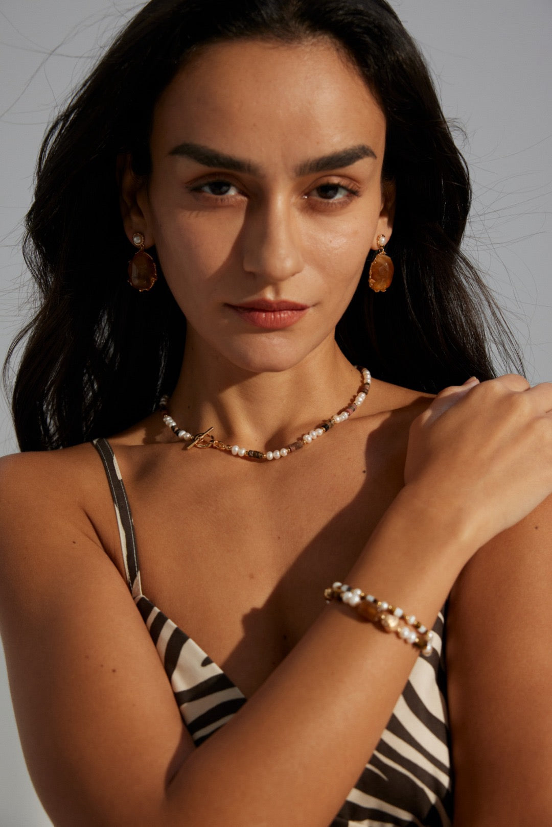Tiger eye pearl necklace