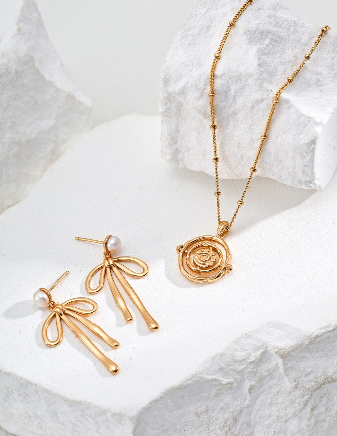 Oxford Eye necklace