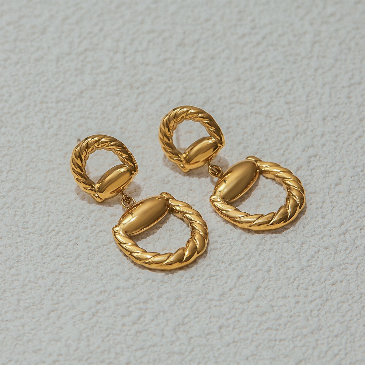 Horseshoe earrings
