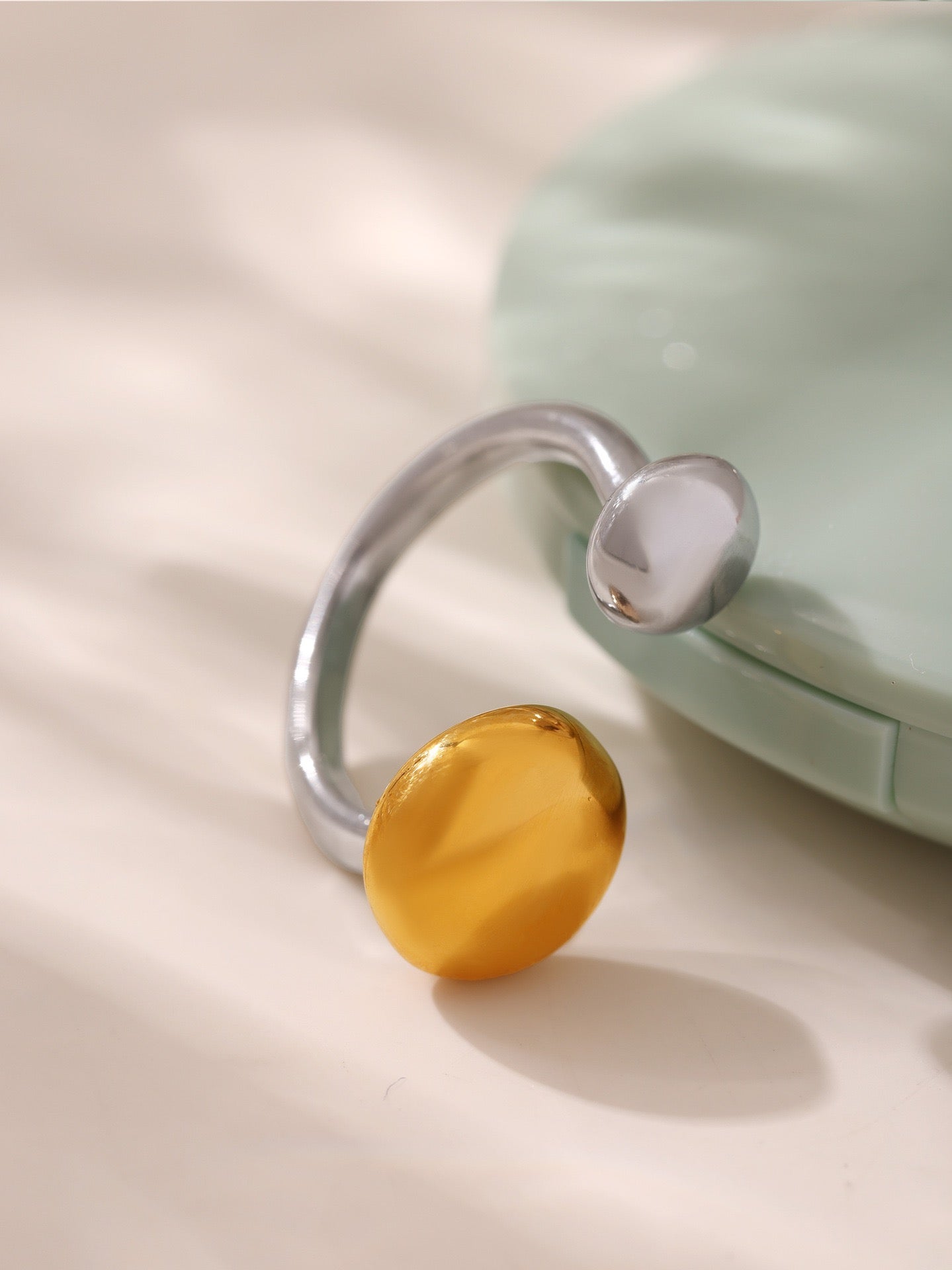 Double beady rings