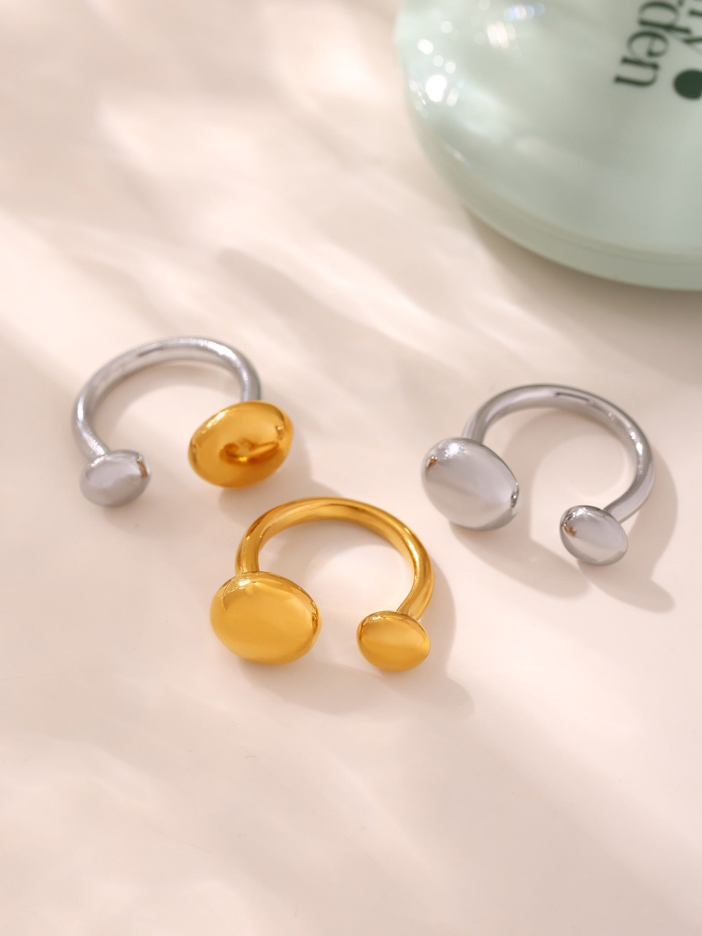Double beady rings
