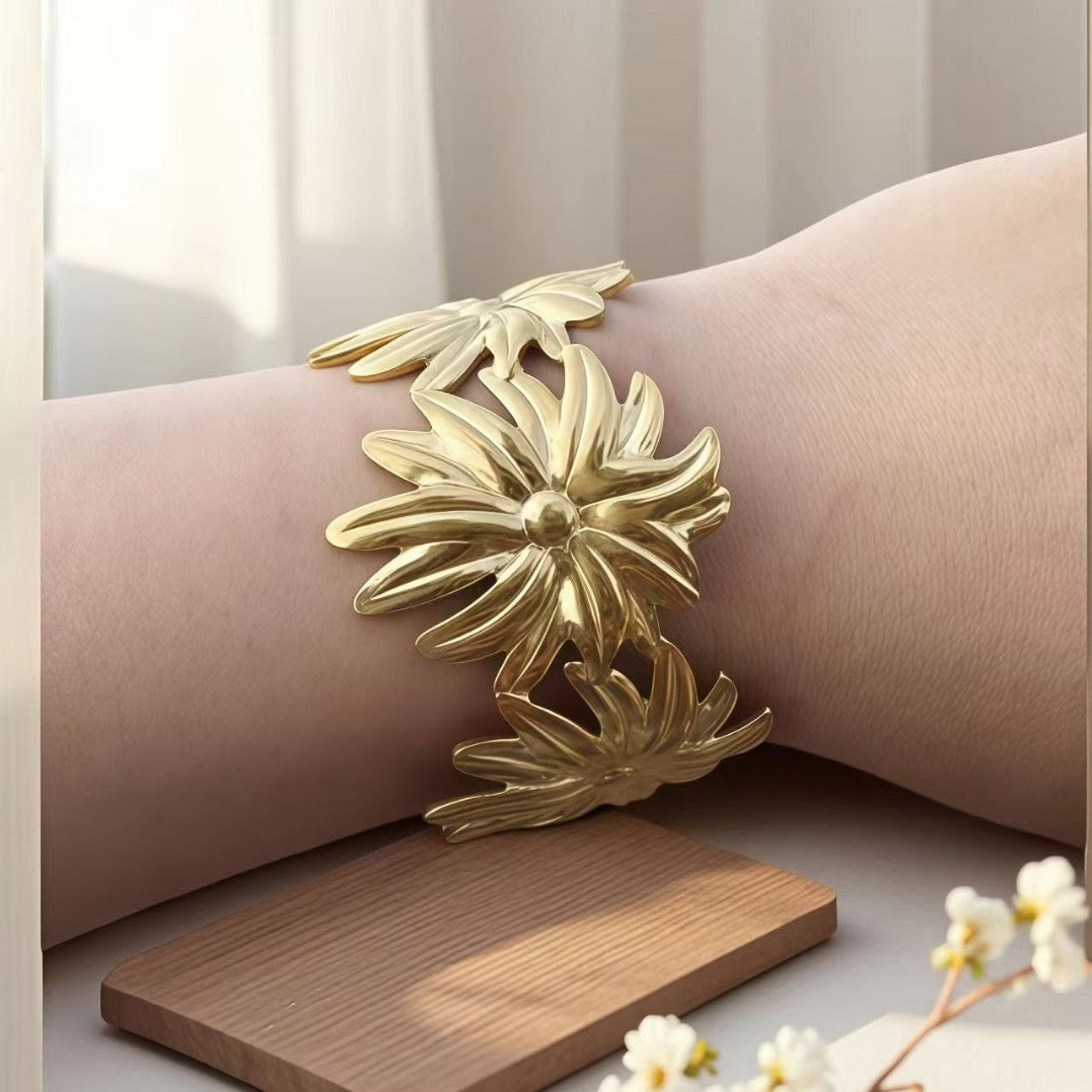 Big beach bangles