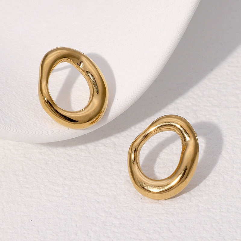 Dainty hoop earrings
