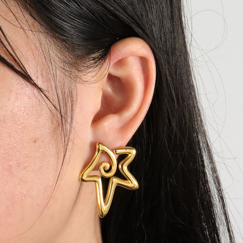 Swirl star earrings