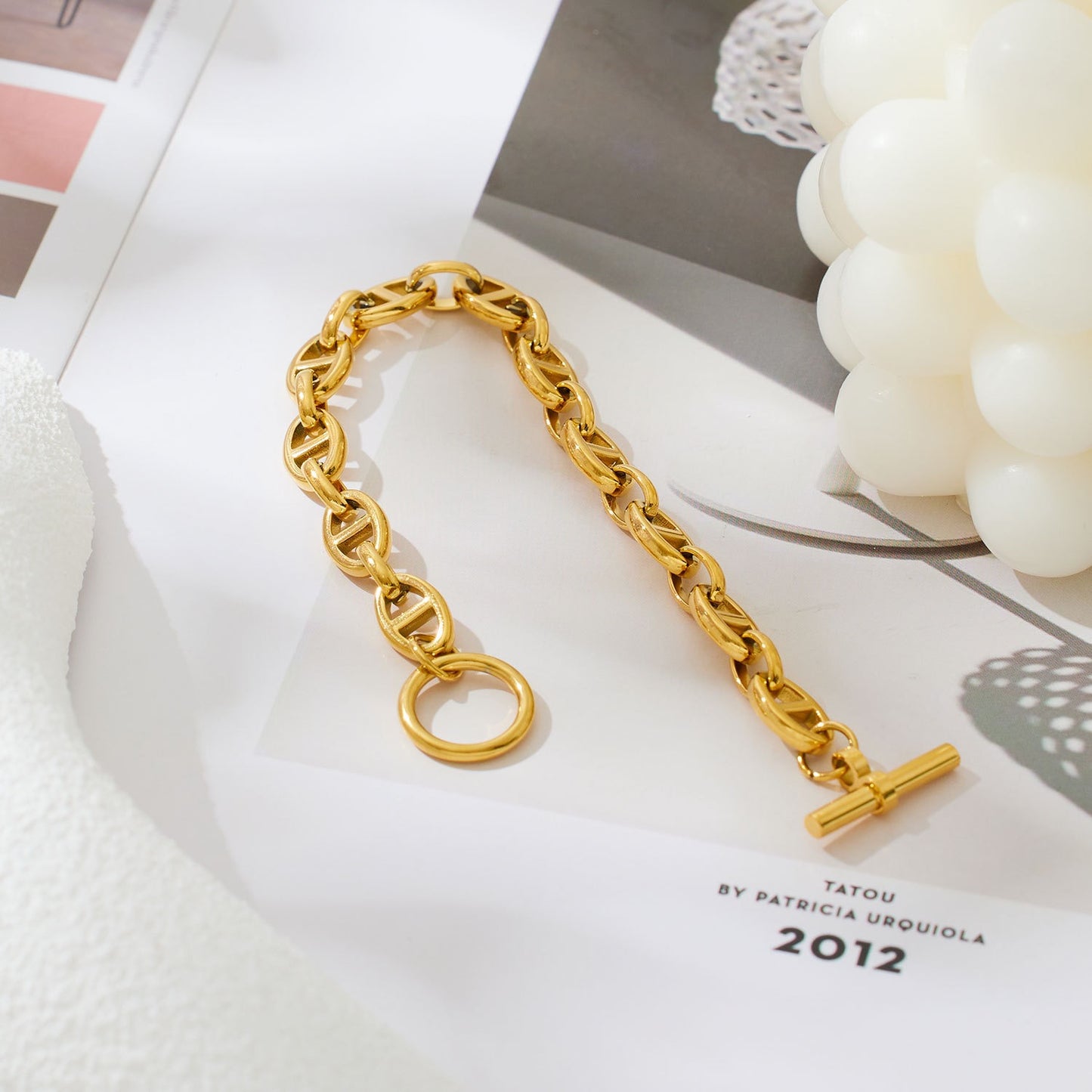 Horse lock bracelet