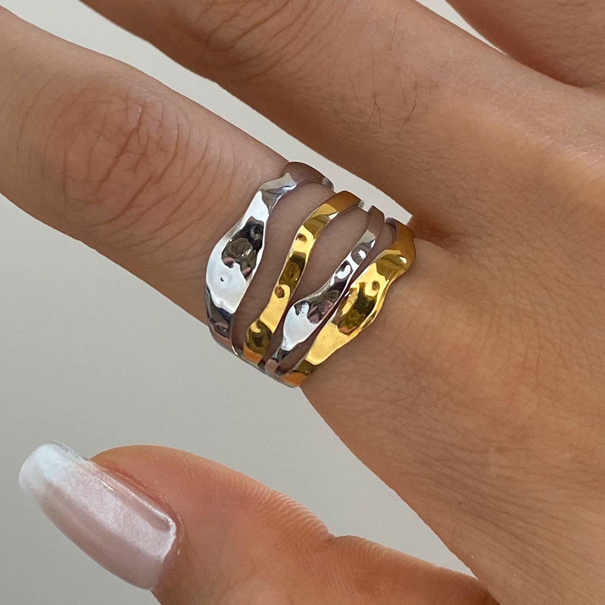 Wentworth line rings