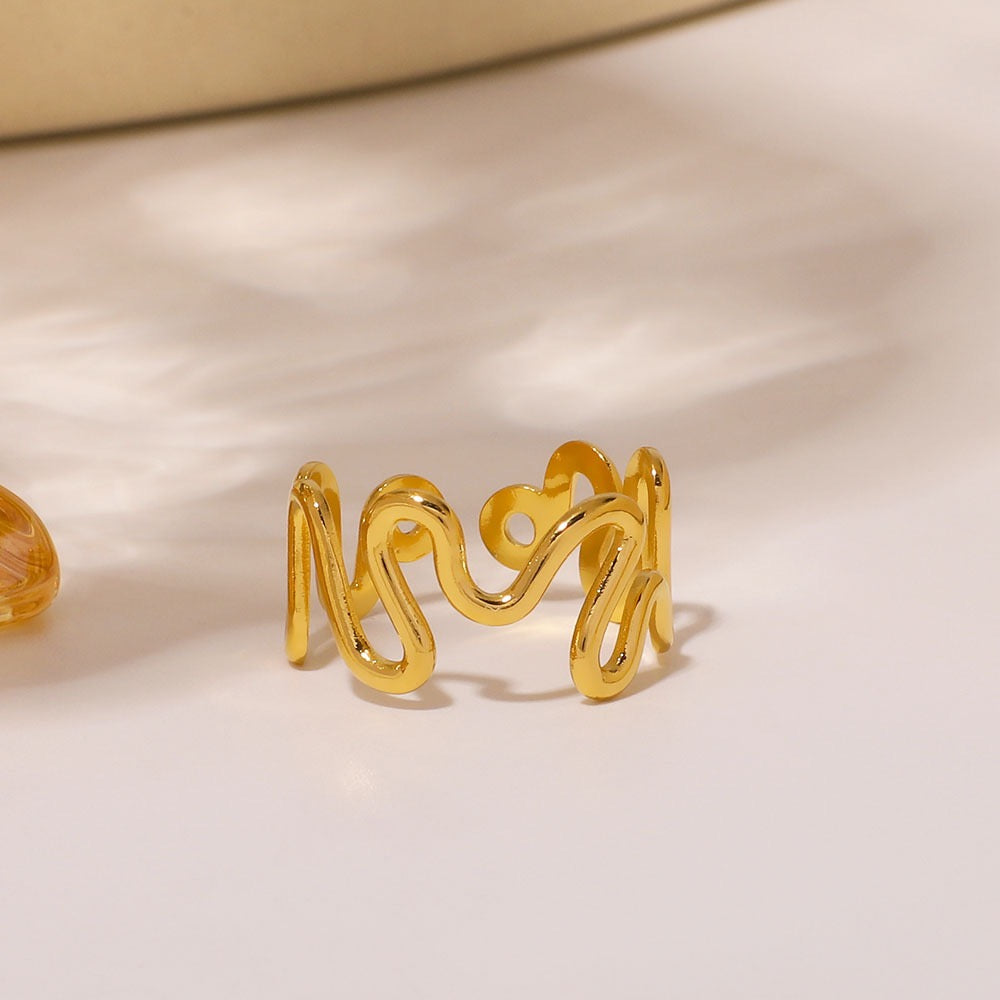 Hearty line ring